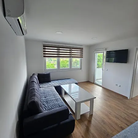 شقة Gradina *