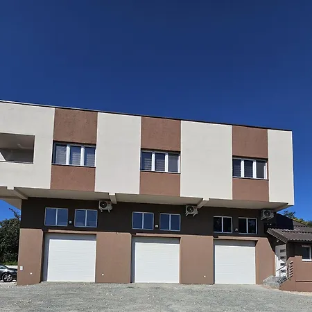 Gradina شقة